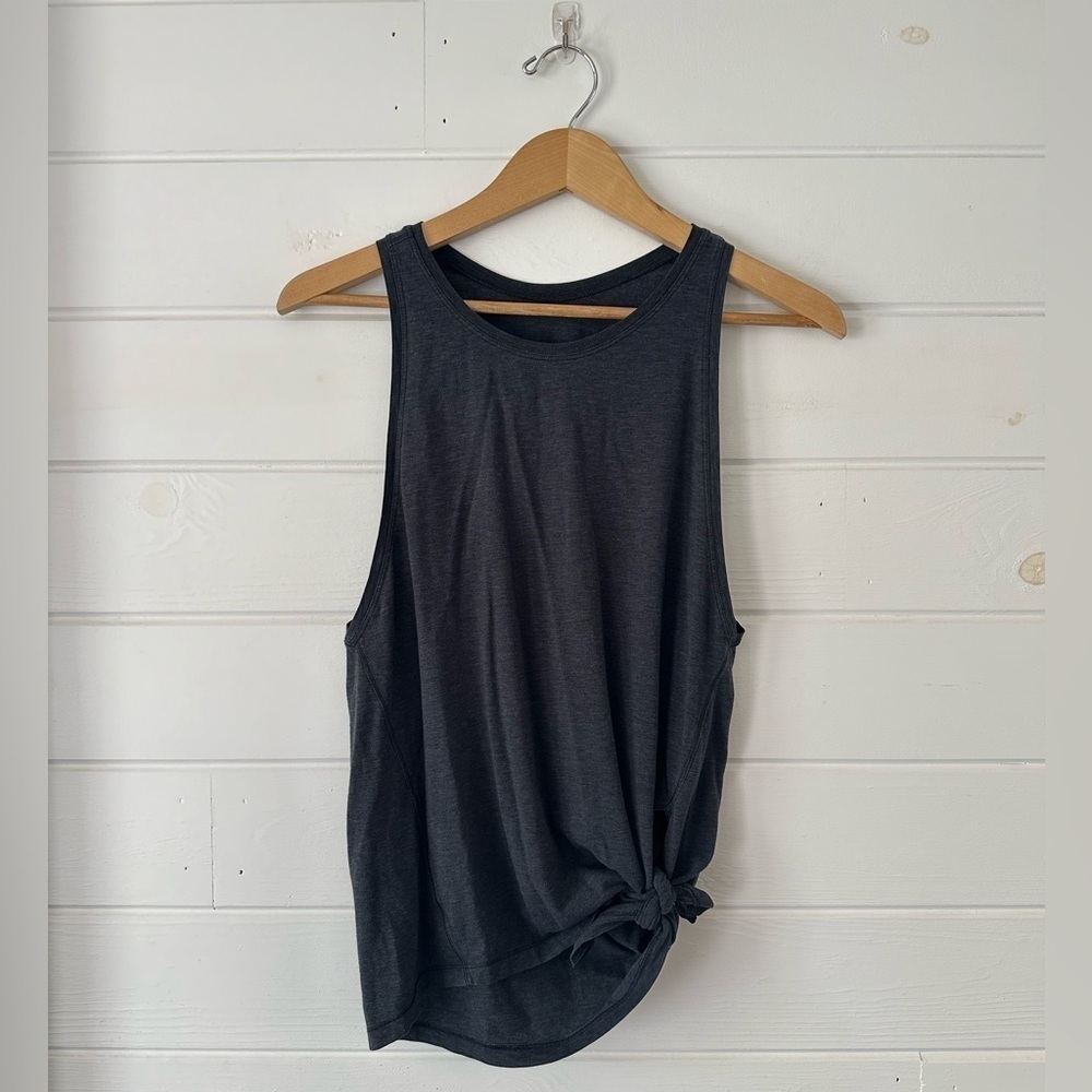 Lululemon Tie & Go Soft Pima Cotton Lightweight Tank in Heathered Black Sz 6 - Picture 8 of 12